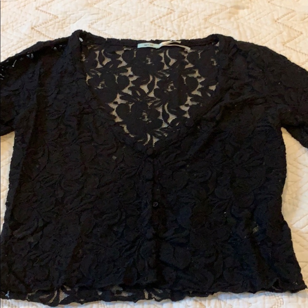 UO complete lace blouse with buttons